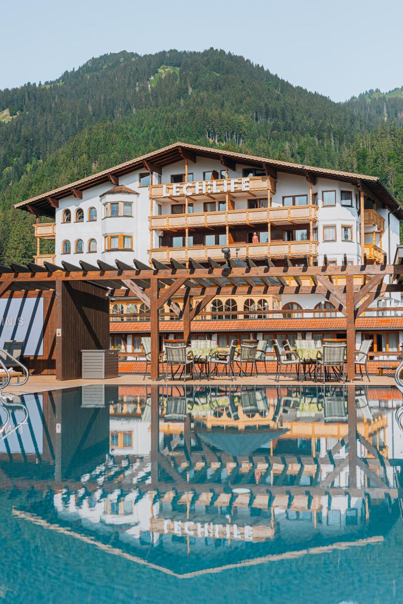 Lechlife Travelhouse Aparthotel Reuthe Buitenkant foto
